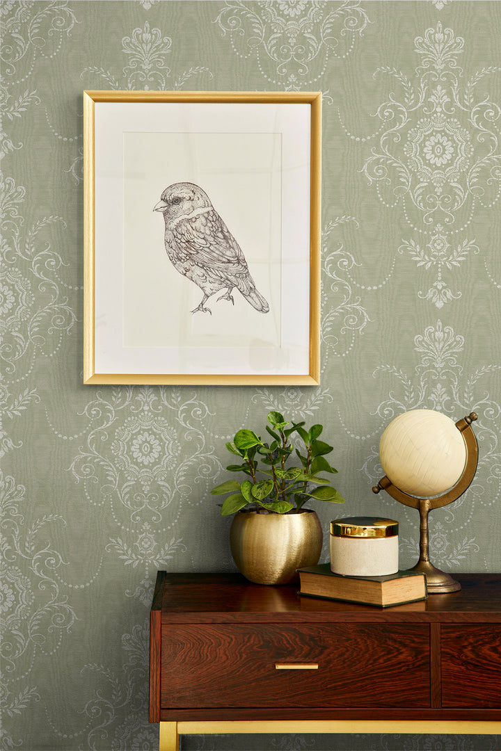 Traditional Wallpaper: French Country