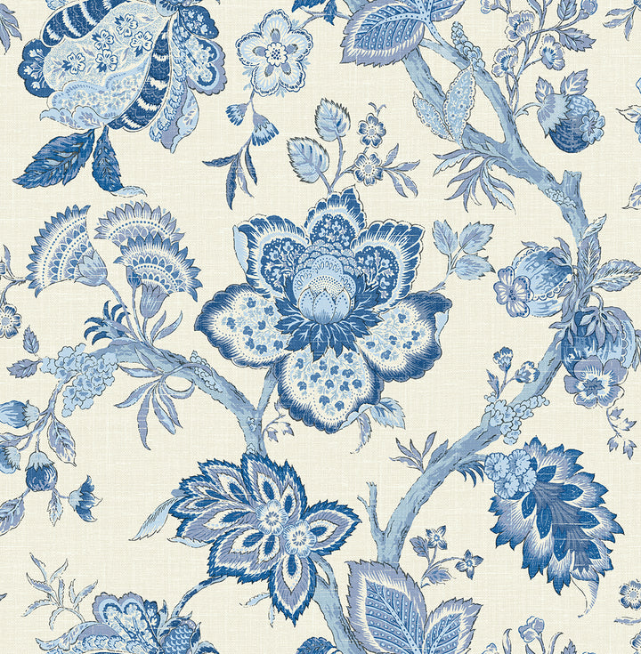 Traditional Wallpaper: French Country