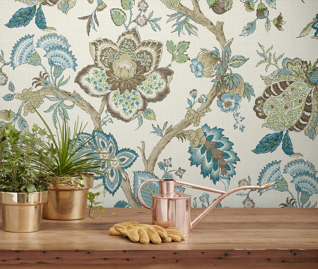 Traditional Wallpaper: French Country