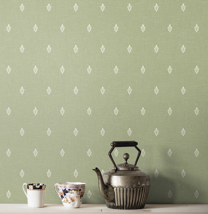 Traditional Wallpaper: French Country