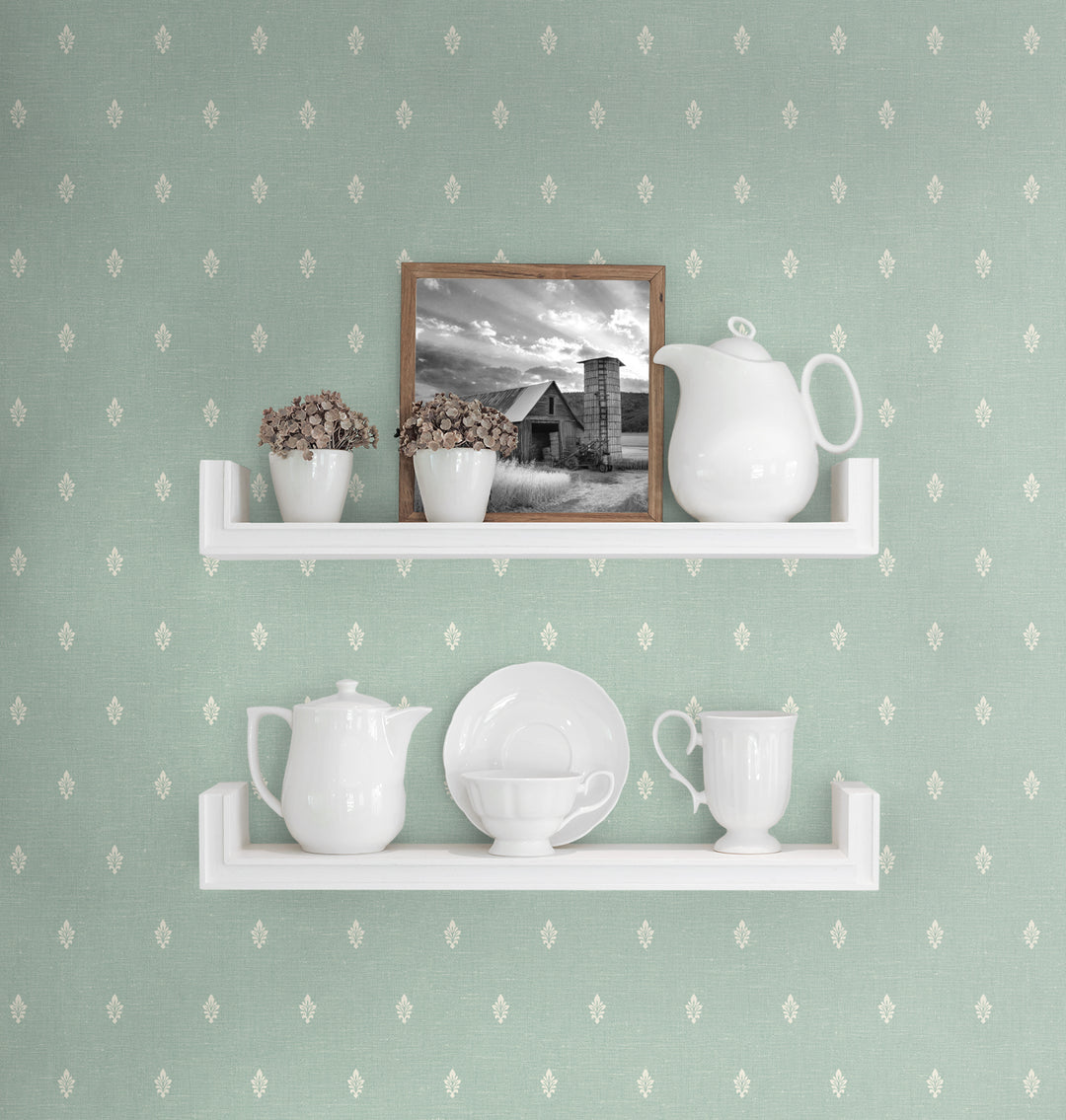 Traditional Wallpaper: French Country