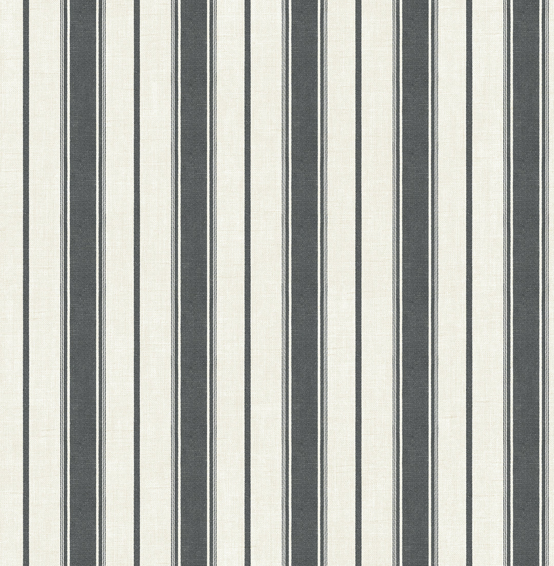 Traditional Wallpaper: French Country