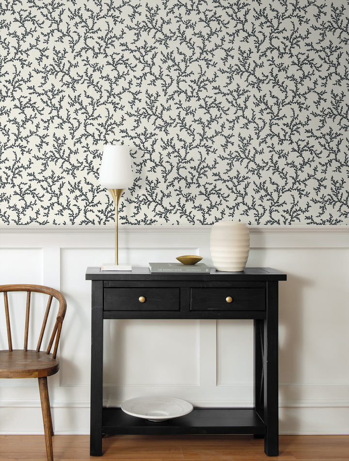 Traditional Wallpaper: French Country