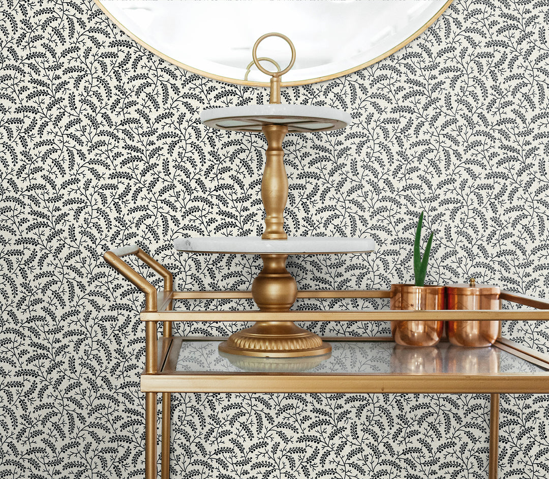 Traditional Wallpaper: French Country
