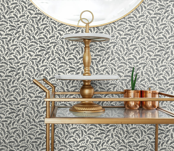 Traditional Wallpaper: French Country