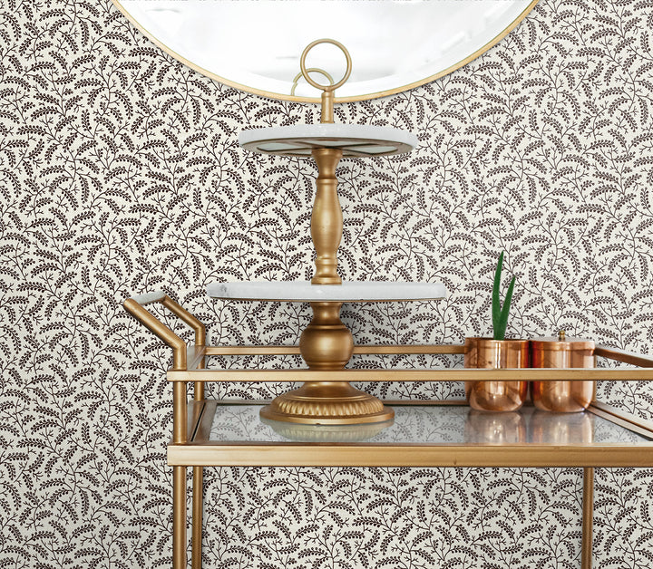 Traditional Wallpaper: French Country