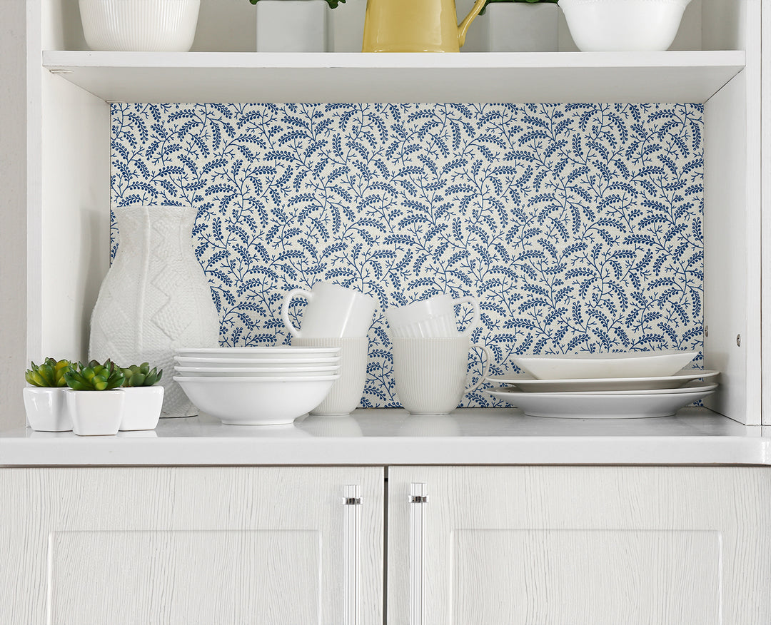 Traditional Wallpaper: French Country