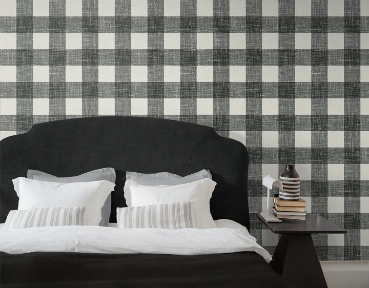 Traditional Wallpaper: French Country