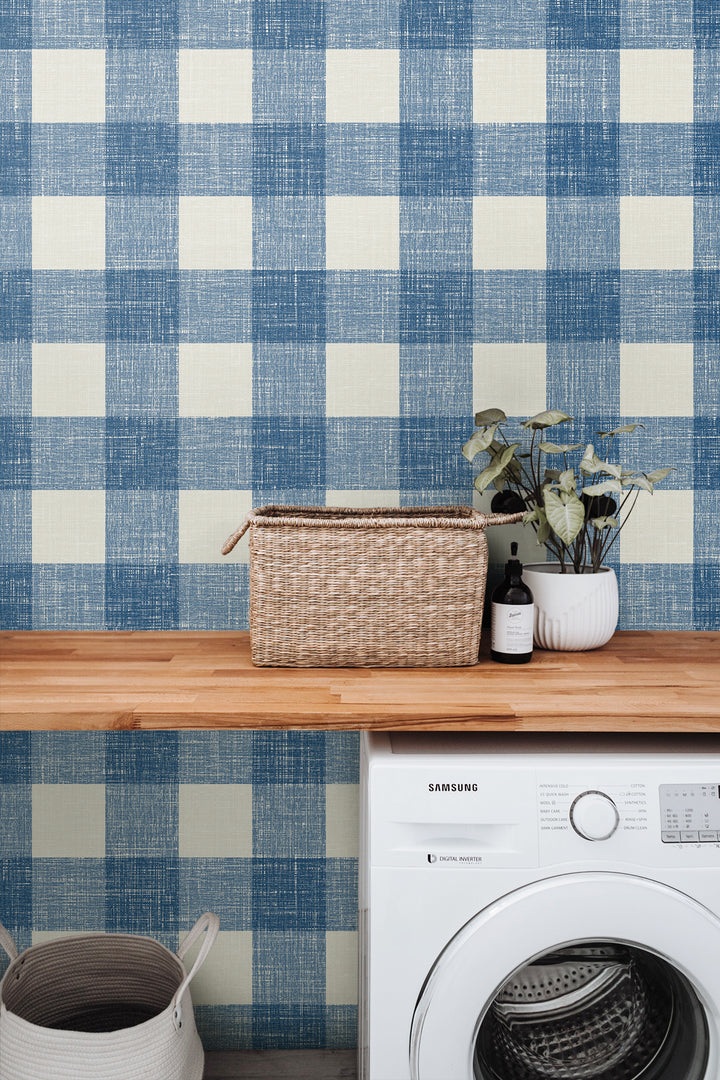 Traditional Wallpaper: French Country
