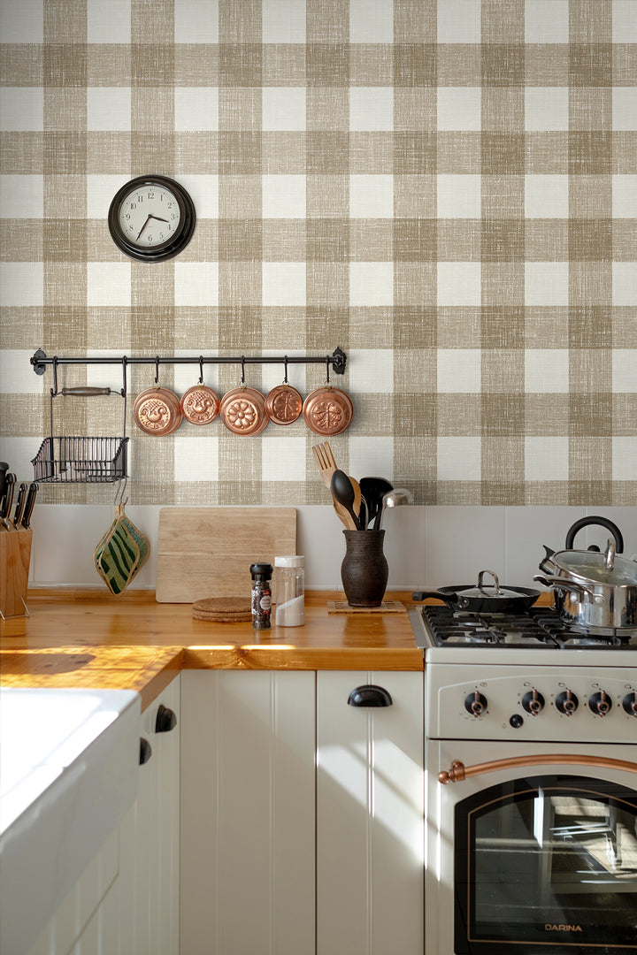 Traditional Wallpaper: French Country