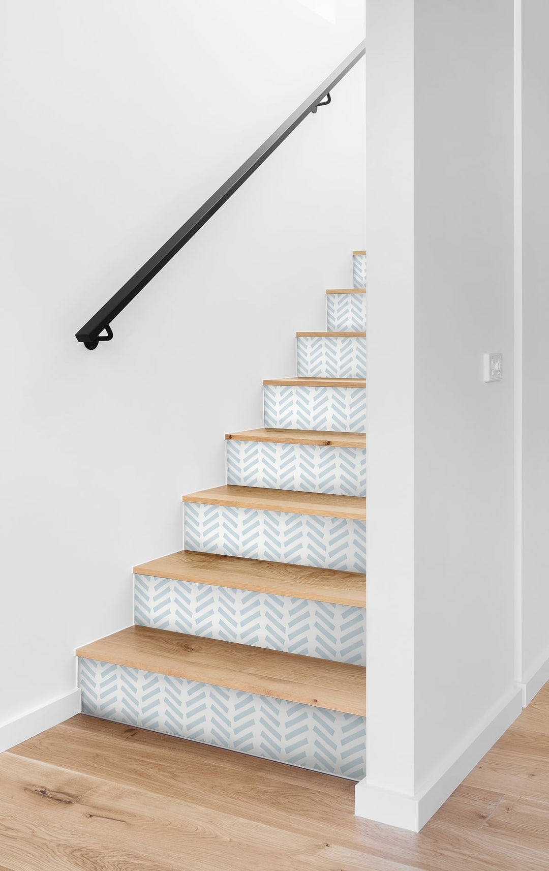 Peel & Stick Wallpapers: Mod Chevron